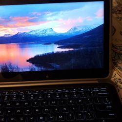 Dell i7 Flip Tablet And Labtop In One. 