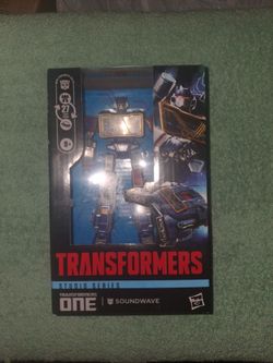 Transformers Studio Series TF One Soundwave