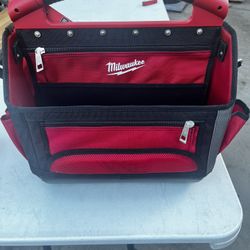 Milwaukee 15” Tote 