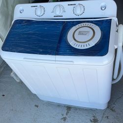 Washer And Spinner Together 