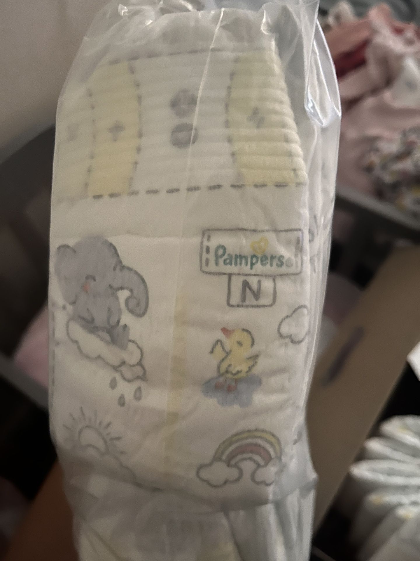 New Born Pampers Diapers
