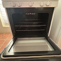 Stove With Fridge Both For $1000