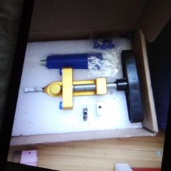 Glass Cutter