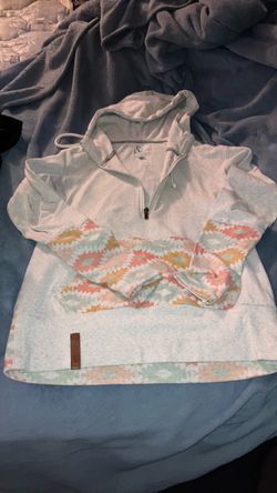 Sweater/ hoodie