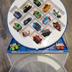 Thomas Mini Train Set w/16 Trains
