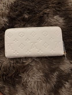 Women’s wallets bigger size