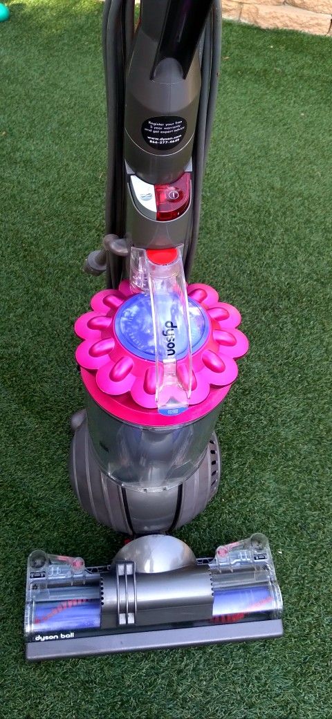 Dyson Ball Vacuum cleaner