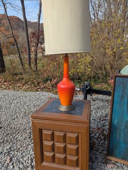 Mid Century End table With Secret Safe!!