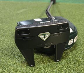 Odyssey Toulon Design Las Vegas Putter - SuperStroke Grip & Headcover