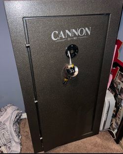 Cannon CS5530 Gun Safe excellent condition