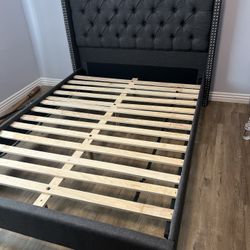 Cama Queen Size Nueva Incluye Colchon
