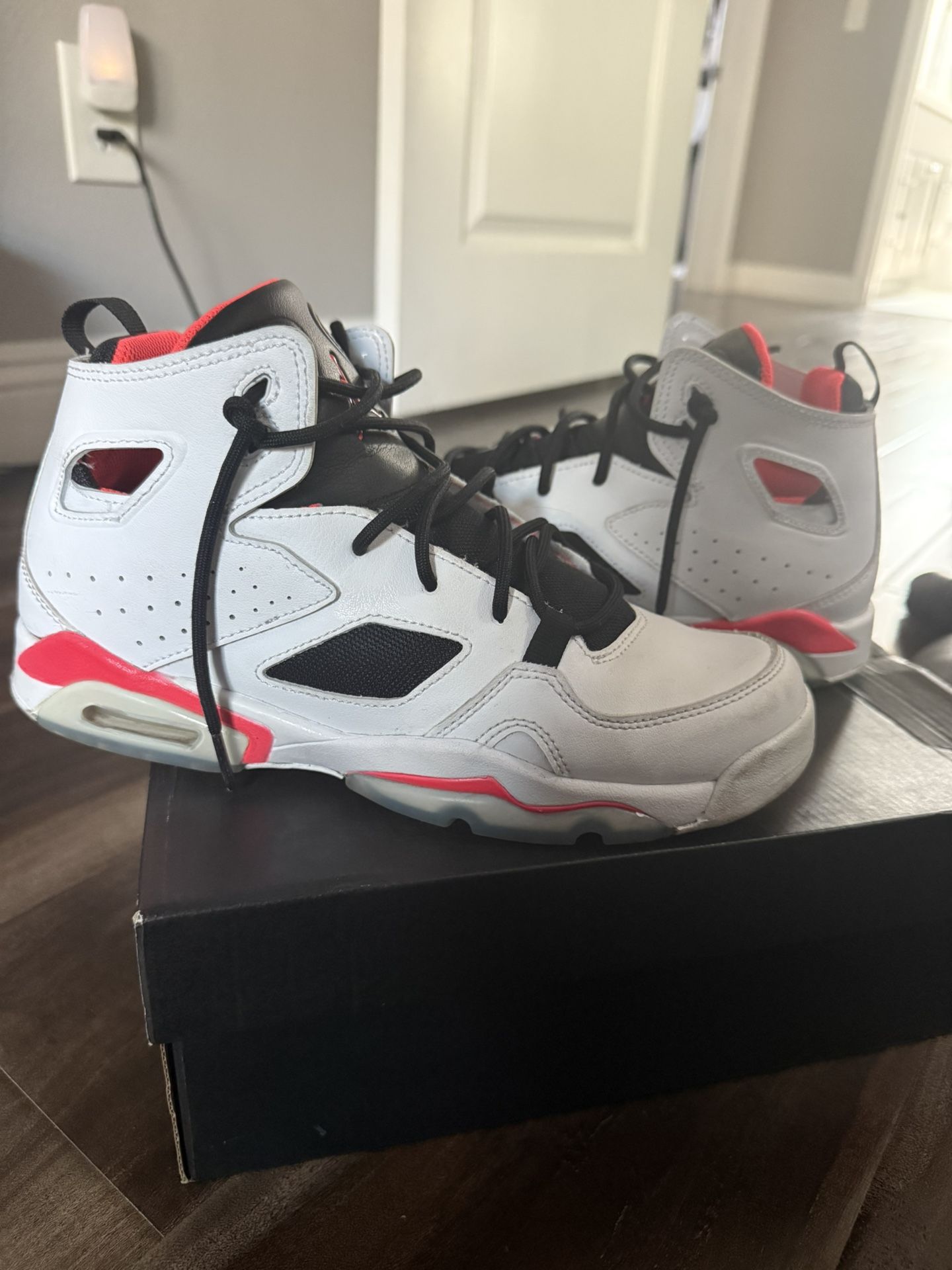 jordan flight club 91 white infrared