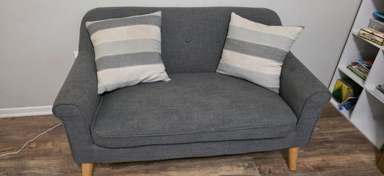 Couch for sale!!!