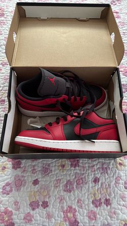 Air Jordan’s size 6.5
