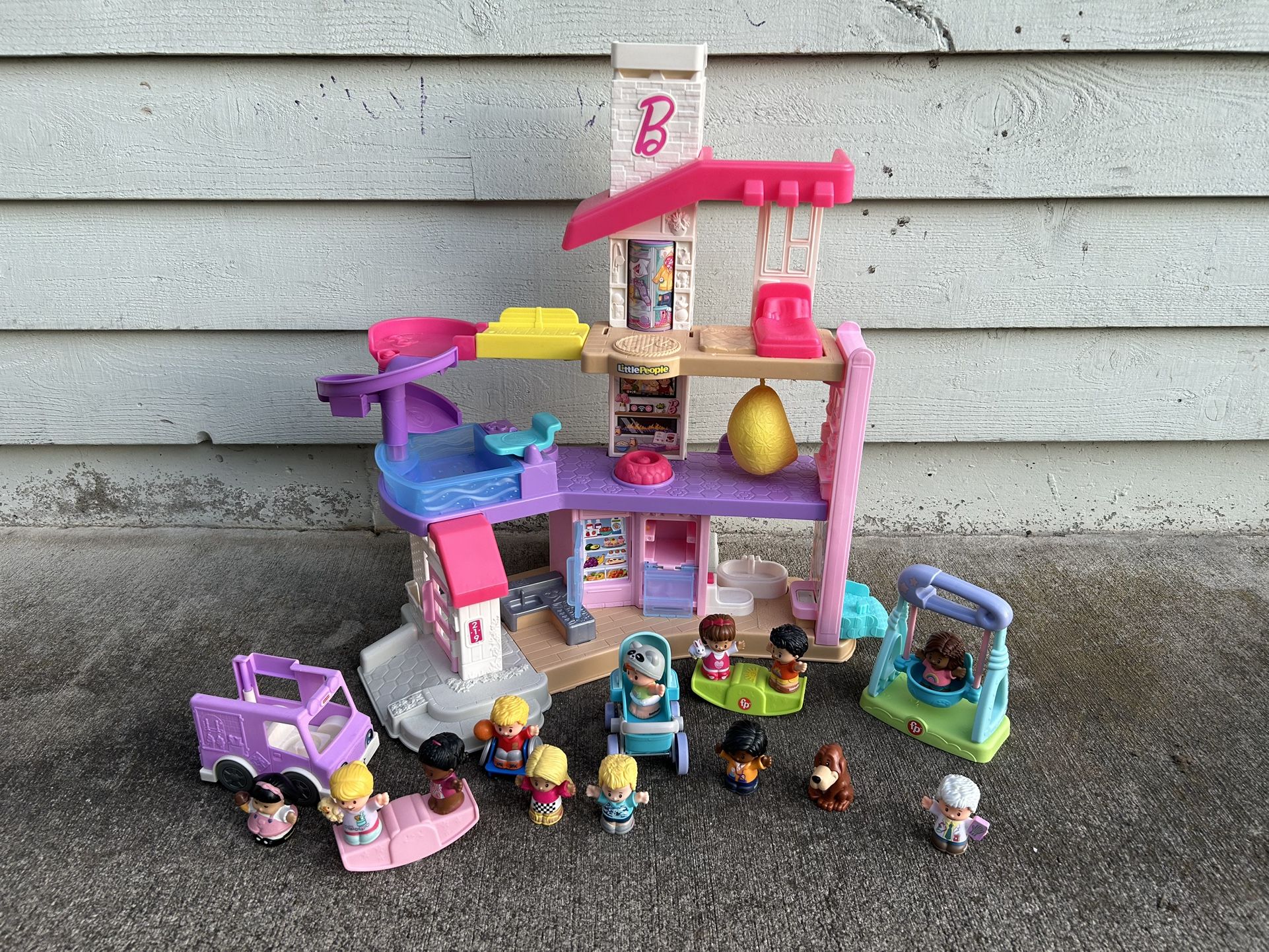 Fisher Price Little People Barbie Dream House With Accessories