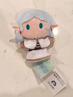 Round One Frieren Hand Puppet Plushie