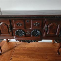 Wood Chest And Mirror Set