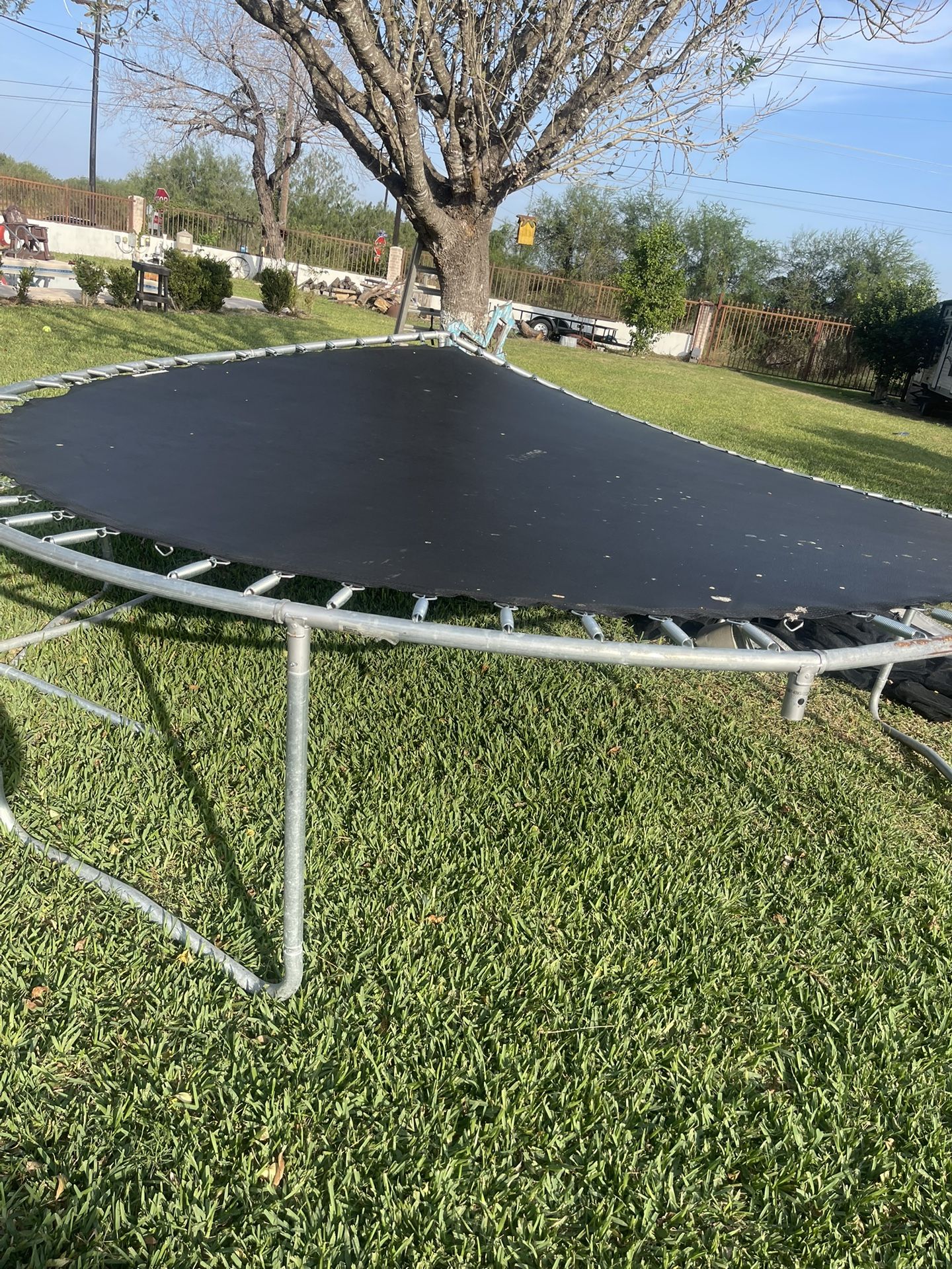 Trampoline