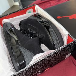 AIR JORDAN RETRO 3 BLACK CAT