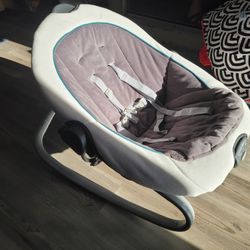 Baby / Infant Rocker Bouncer