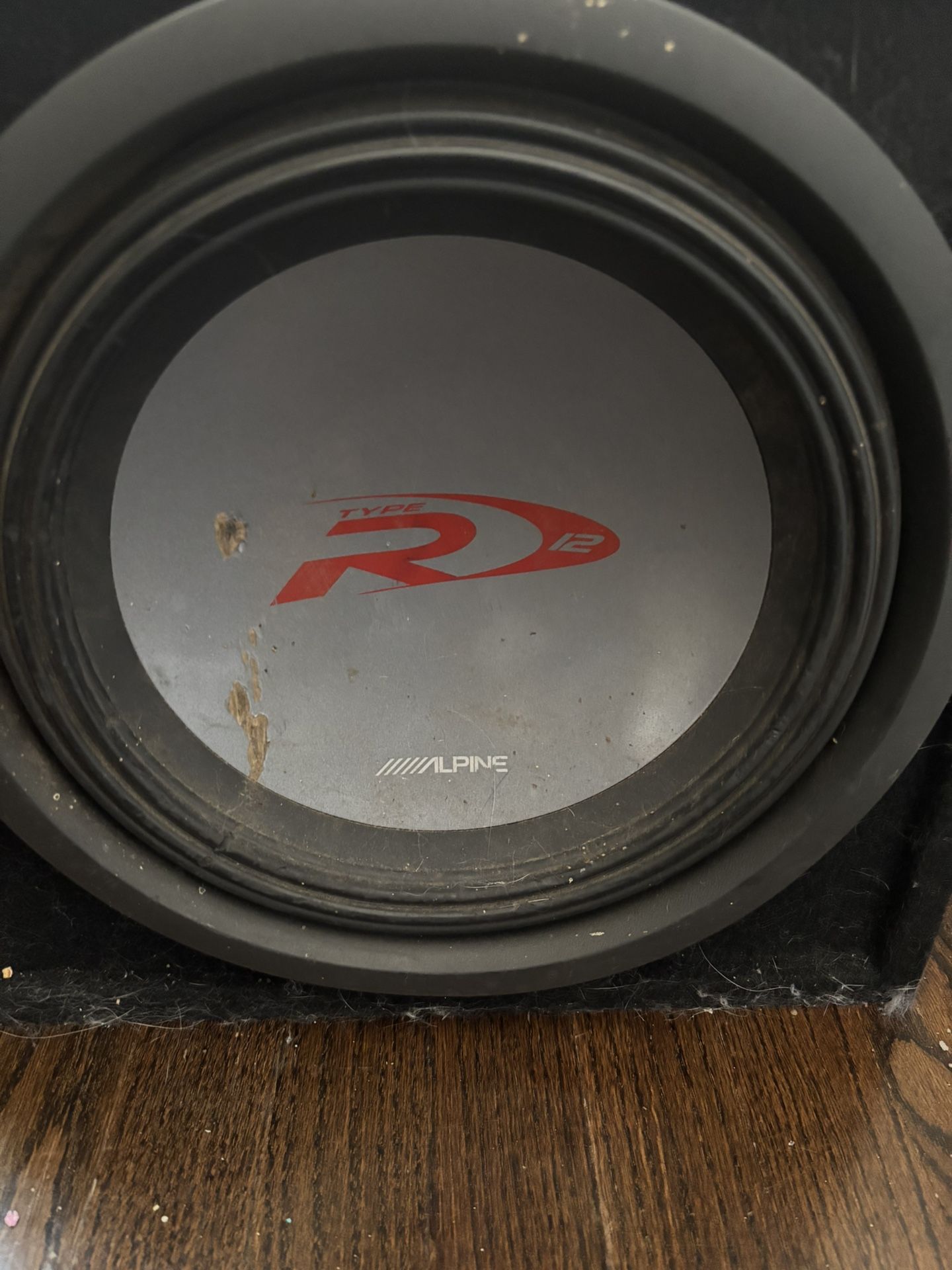 Alpine Type R 12” + 3000 Watt Amplifier