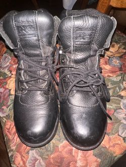 Botas de trabajo size 71/2 solo las use una vez