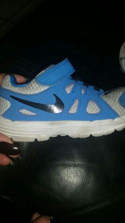Nike boy 7