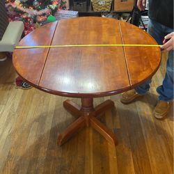 Solid Wood Drop Leaf 3ft Round Table. 