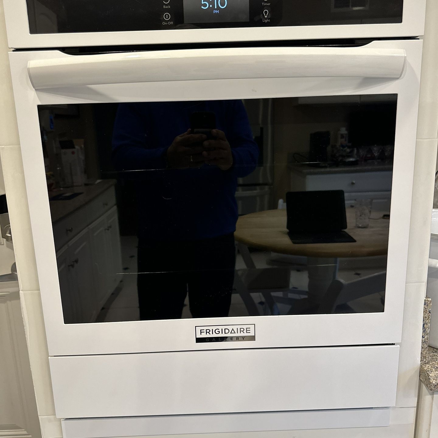 Frigidaire Almost New Wall Oven With Air fryer 
