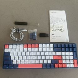 LIKE NEW Wireless Mechanical Keyboard - iQunix F96 Coral Sea