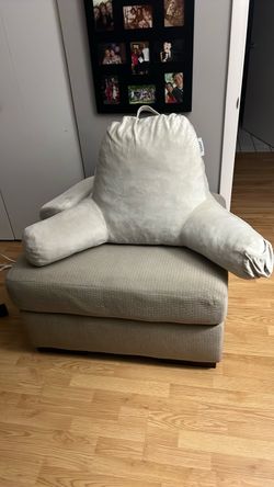 Reading Pillow