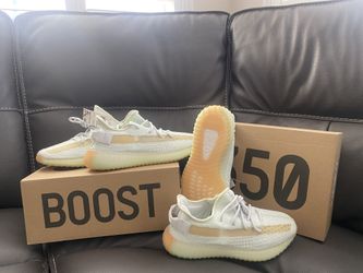 Yeezy 350 Hyperspace