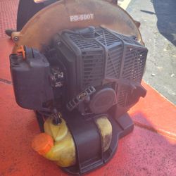 ECHO

233 MPH 651 CFM 63.3cc Gas 2-Stroke Backpack Leaf Blower with Tube Throttle

