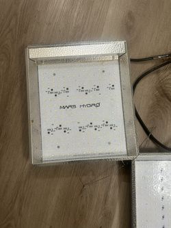 Mars hydro grow Lights 600 Watt 1200 Total 
