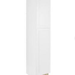 Shaker Kitchen Pantry In Alpine White 