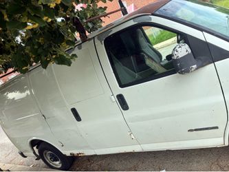 Chevy express 2500 . + detailing equipment