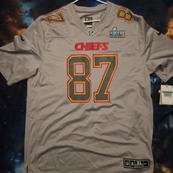 On field Chiefs Jersey #87 KELCE