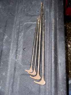 Snap on pry bars