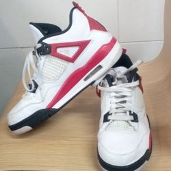 Air JORDAN 4's 7Y (8.5W)