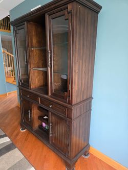 China cabinet