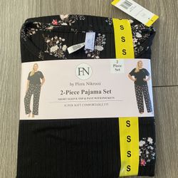 Woman’s Pjs Set