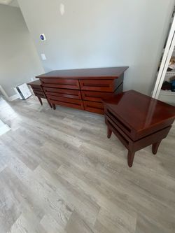 Dresser, nightstand set good condition $150 delivered