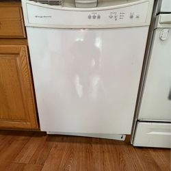 Frigidaire dishwasher