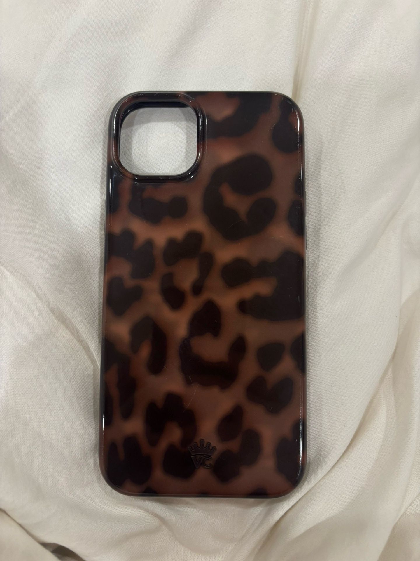 Velvet Caviar It Girl Phone Case - iPhone 15 Plus