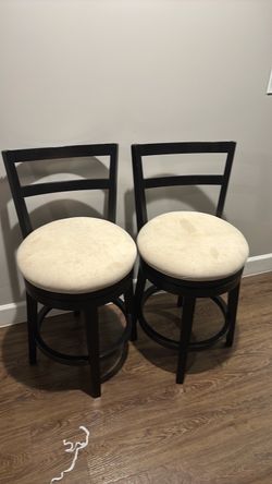 Fletcher Counter Height Swivel Stool - Set of 2 - Move out sale