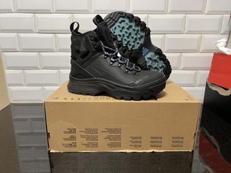 Nike ACG Air Zoom Gaiadome Gore-Tex Hiking Boot