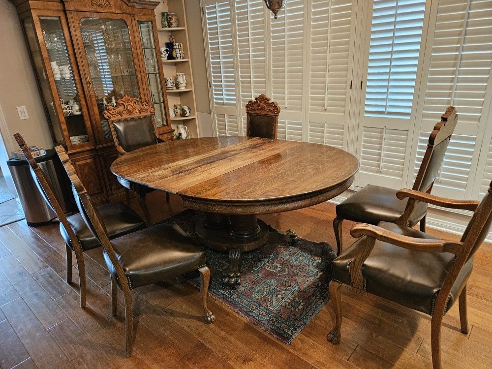 Antique Dining Table Set