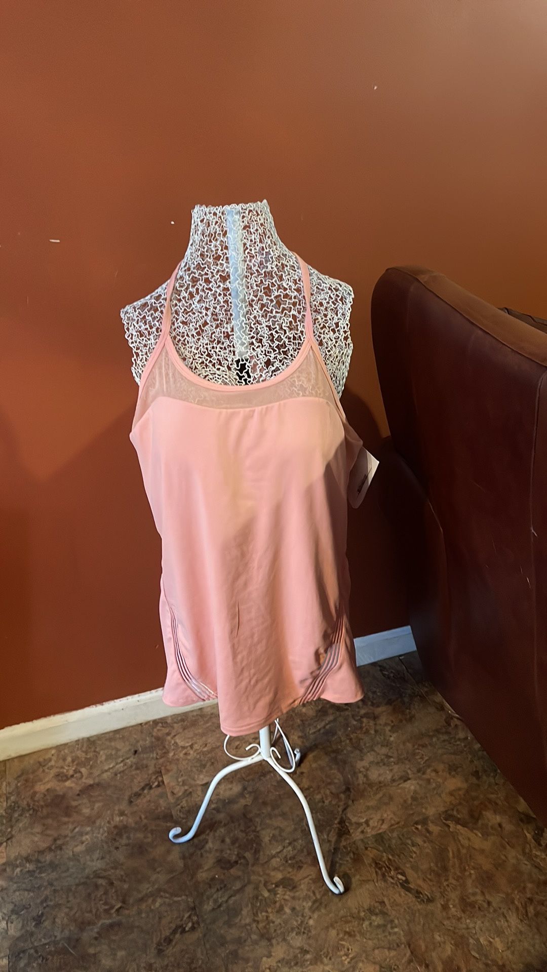 Fabletics Tank Sz XL