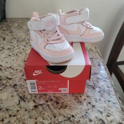 NIKE COURT BOROUGH MID 2 (TDV) COLOR WHITE/ECHO PINK  ZISE 2c