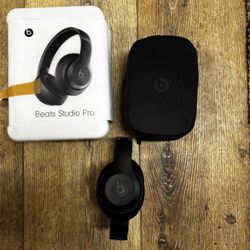 Beats Studio Pro
